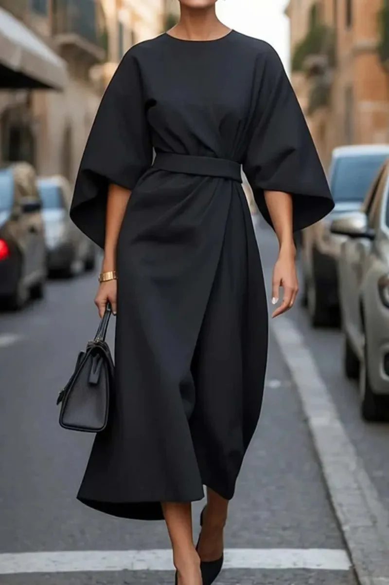 MABEL™ – Robe Midi Trapèze Structurée avec Ceinture
