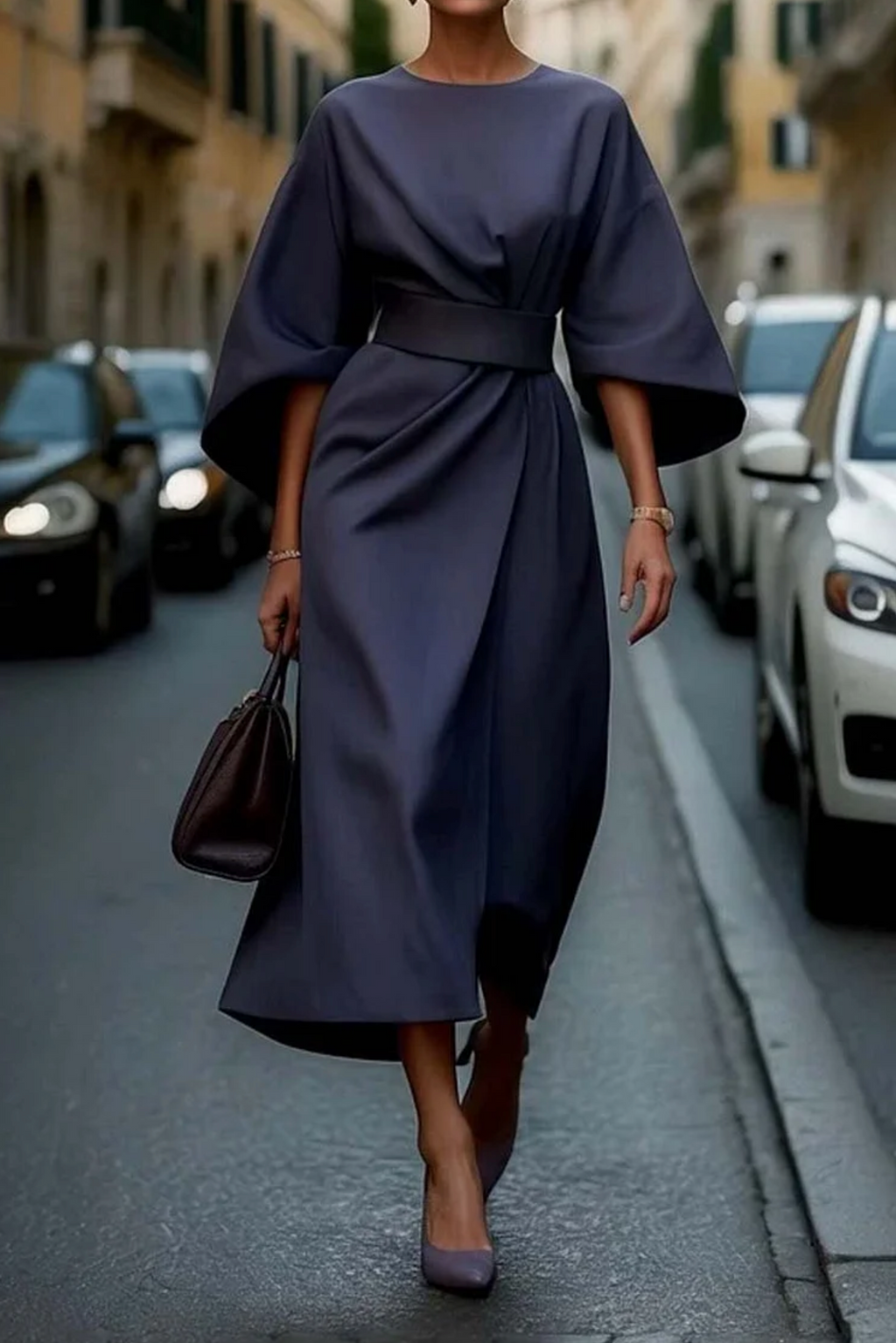 Catherine | Robe élégante avec manches lanternes et ceinture