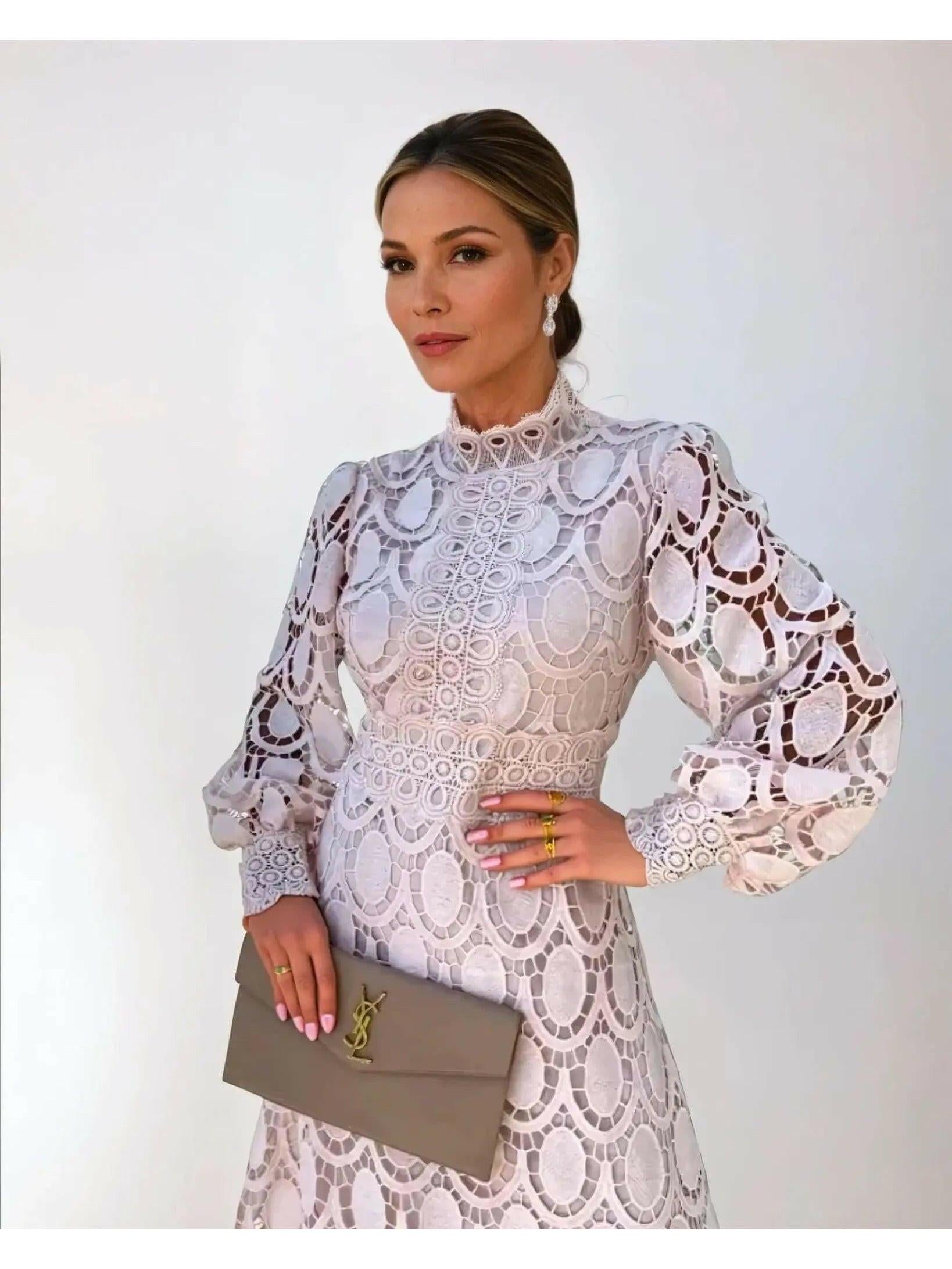 Madeleine | Robe en dentelle