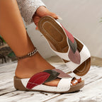 Elara | Sandales Confort à Brides et Feuilles Vintage