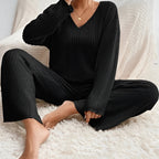 IRENE™ – Ensemble pull côtelé col en V