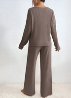 IRENE™ – Ensemble pull côtelé col en V